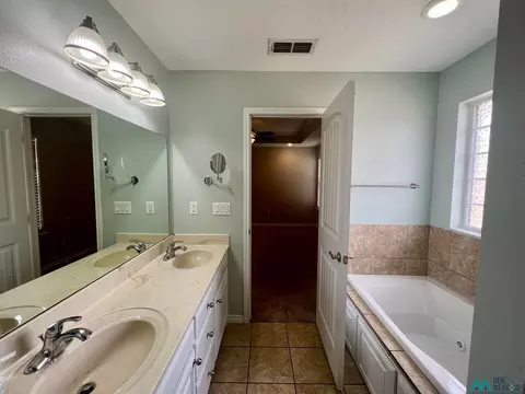 4536 Sandstone Dr, Clovis, NM 88101 photo 16