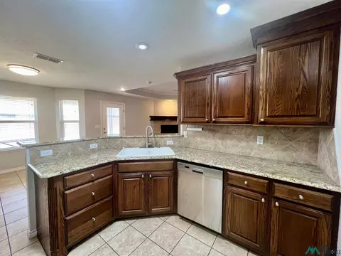 4536 Sandstone Dr, Clovis, NM 88101 photo 9