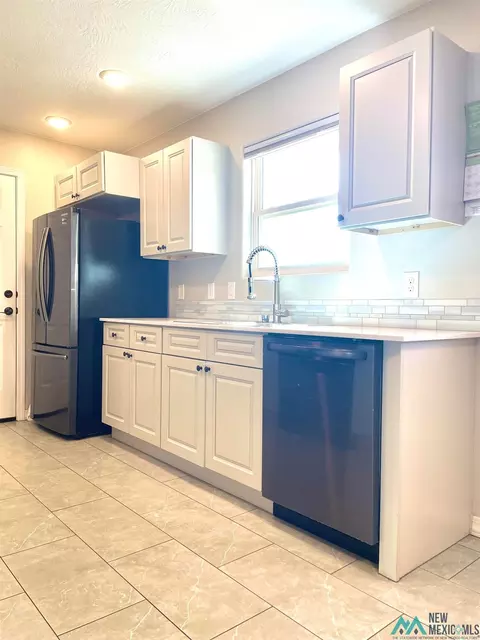 2704 E 14th St, Clovis, NM 88101 photo 9
