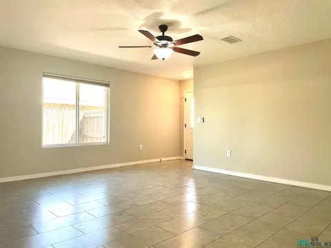 2704 E 14th St, Clovis, NM 88101 photo 5
