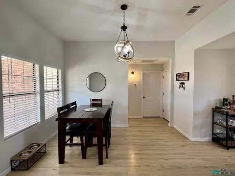 2422 Howard Cowper Dr, Clovis, NM 88101 photo 9