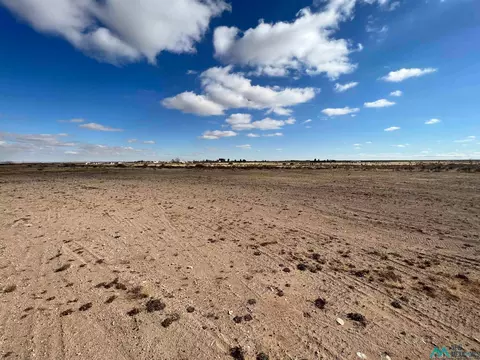 9779 Hope Hwy, Artesia, NM 88210