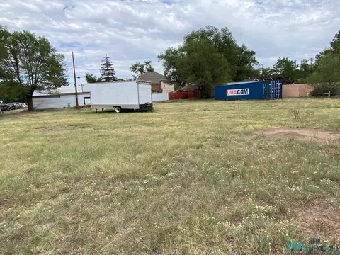 1232 8th St, Las Vegas, NM 87701