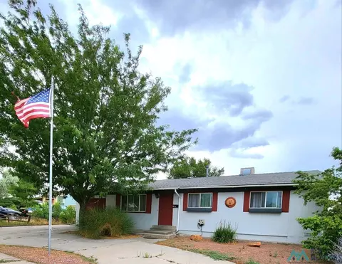 702 Julie, Gallup, NM 87301