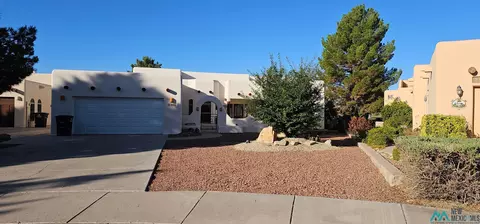 208 Golf Course Rd, Deming, NM 88030