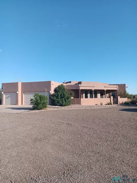 3035 SW Dove Lane St, Deming, NM 88030