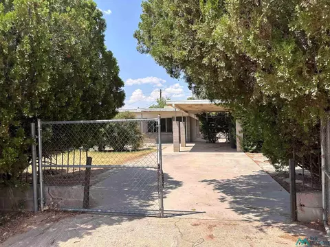 312 S Slate St, Deming, NM 88030