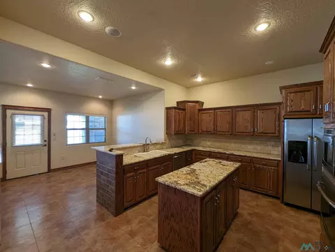 3801 Springwood Dr, Clovis, NM 88101 photo 7