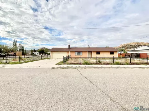 3714 Bonito, Gallup, NM 87301