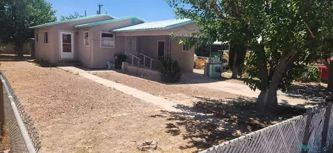 609 S Santa Barbara St, Deming, NM 88030