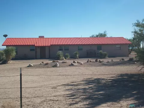 2700 Camino Doce Rd SW, Deming, NM 88030