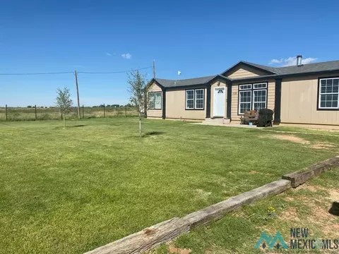 108 E Pinson St, Hobbs, NM 88240