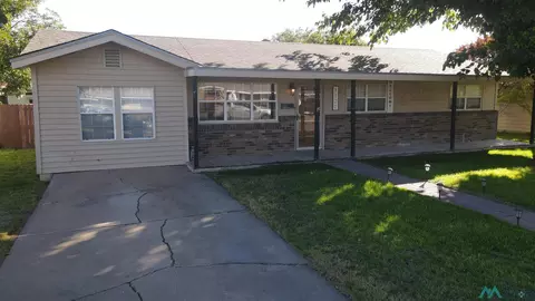 1121 W Coal Ave, Hobbs, NM 88240