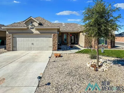 2823 N Wedgewood Dr, Hobbs, NM 88240