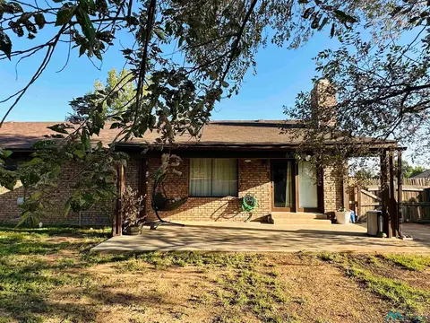 2029 Colonial, Clovis, NM 88101 photo 10