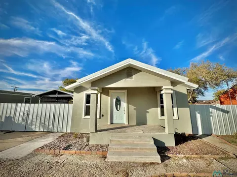 1312 W Scharbauer, Hobbs, NM 88240