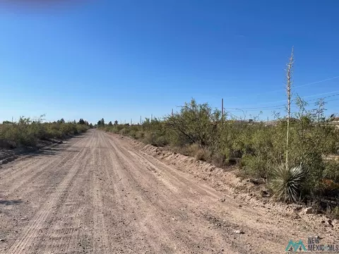 S Tennyson Dr, Deming, NM 88030