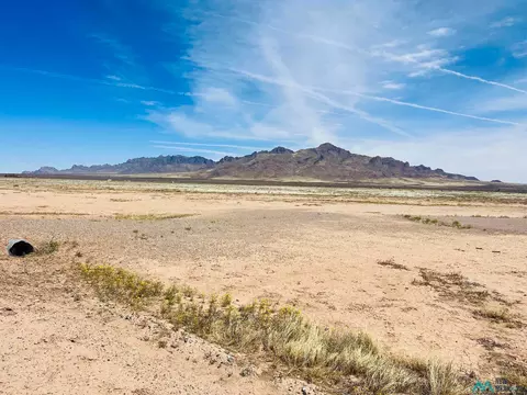 1 SE Cortez, Deming, NM 88030
