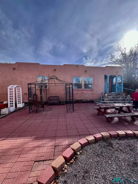 426 Elenora St, Hillsboro, NM 88042