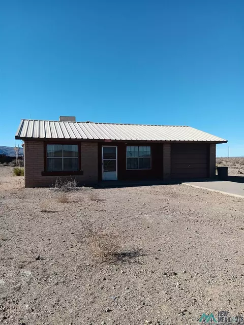 5570 SE Calma Rd St, Deming, NM 88030