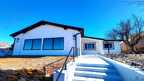 505 Burke Dr, Gallup, NM 87301