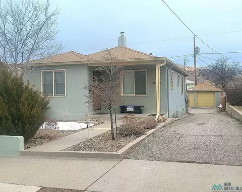606 E Green Ave, Gallup, NM 87301