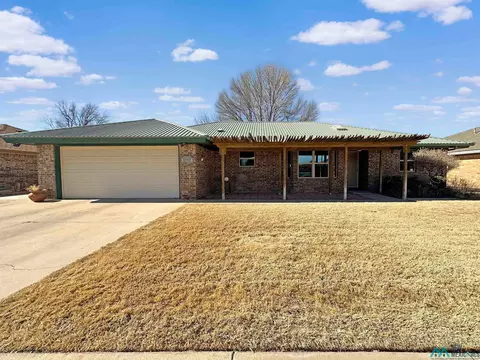 3213 N Cibola Ave, Hobbs, NM 88240