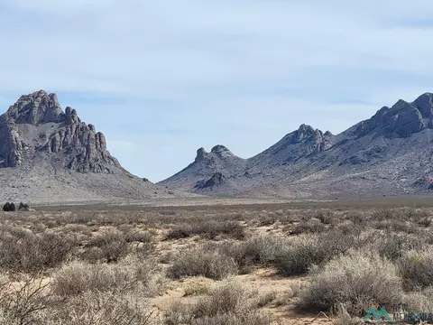 8785 Tapia Rd SE, Deming, NM 88030