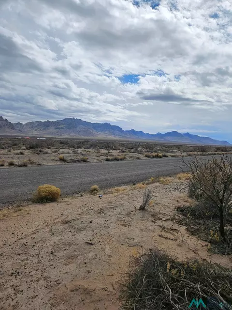 SE San Francisco, Deming, NM 88030