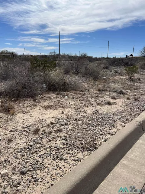 31010305 W 07 W Grand Ave, Artesia, NM 88210