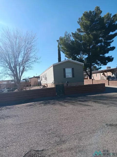 216 S Whittier St, Deming, NM 88030