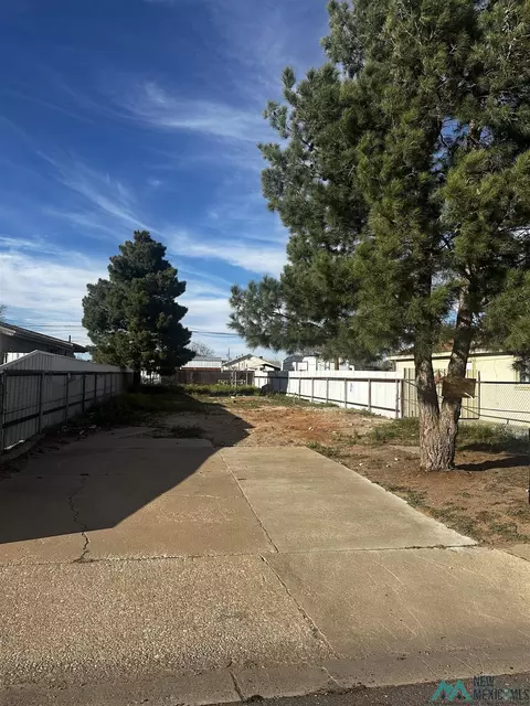 508 E Park Dr, Hobbs, NM 88240