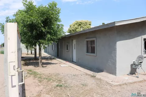 901 N Diamond Ave, Deming, NM 88030