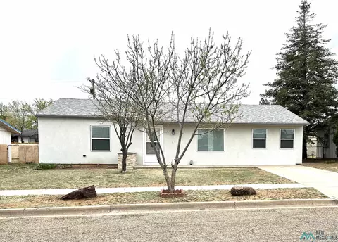 717 W 20th St, Clovis, NM 88101 photo 1