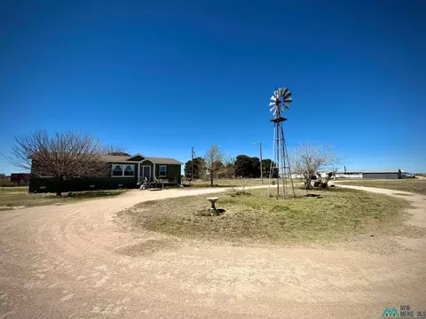 101 W Prairie Dog, Hobbs, NM 88240