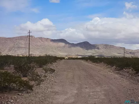 Media Rd, Deming, NM 88030