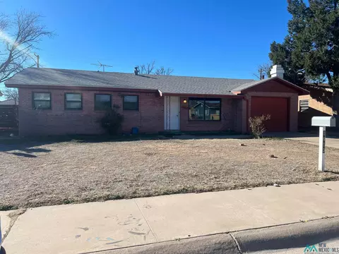 1813 Feather, Artesia, NM 88210