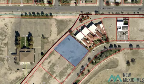 16 Jack Mcclellan Dr, Roswell, NM 88201