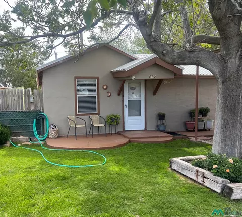 810 9th St, Eunice, NM 88231 photo 1
