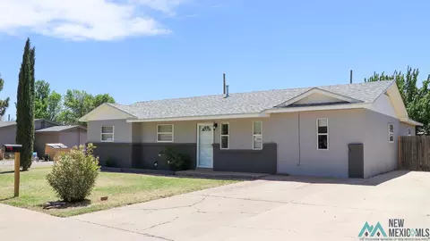 1705 W Booker St, Artesia, NM 88210
