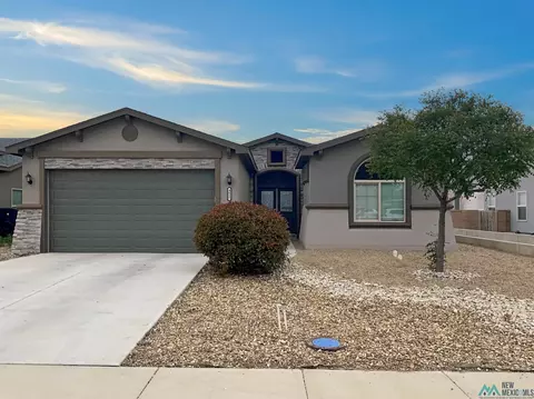 4617 N Homestretch, Hobbs, NM 88240