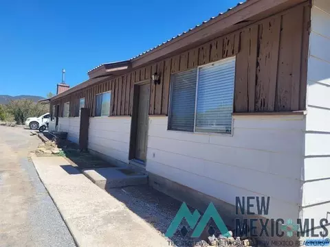 44604470 Little Walnut Rd, Silver City, NM 88061