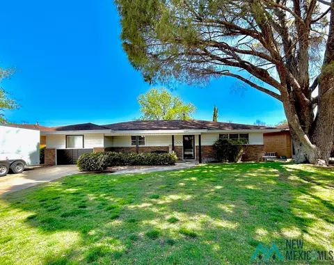 930 E Jackson, Hobbs, NM 88240