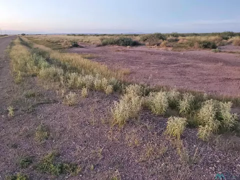 Medano Rd Se, Deming, NM 88030