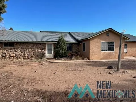 1335 SE Luna, Deming, NM 88030
