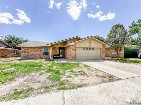 3301 N Northwest St, Hobbs, NM 88240