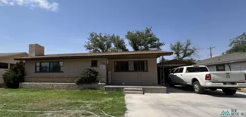 1006 W Runyan Ave, Artesia, NM 88210