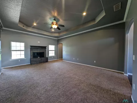 3721 Springwood Dr, Clovis, NM 88101 photo 3