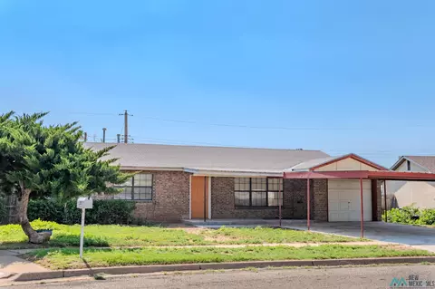 2017 Hull St, Clovis, NM 88101 photo 1
