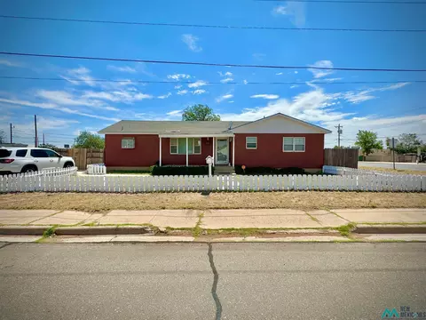 402 N Morris, Hobbs, NM 88240